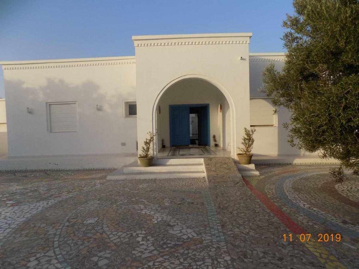 Bed and Breakfast Dar Mamina Sidi ash Shammakh Экстерьер фото